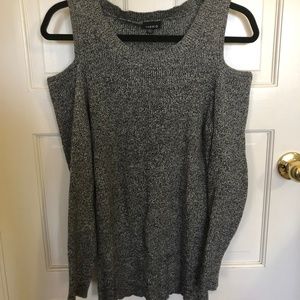 Gray shoulder cut out sweater top
